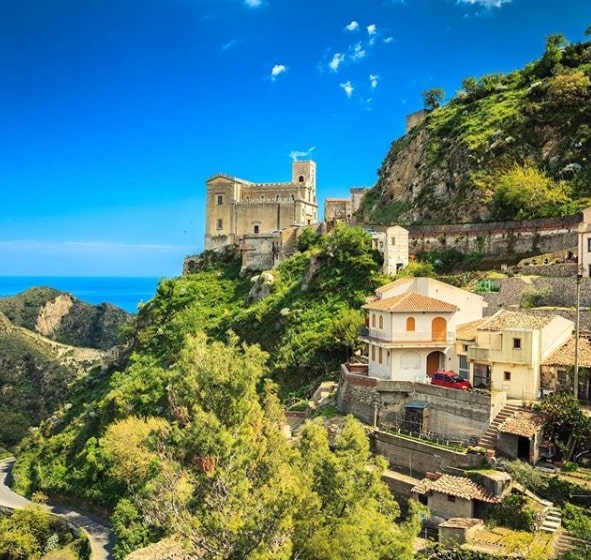 Tour della Sicilia orientale: Savoca