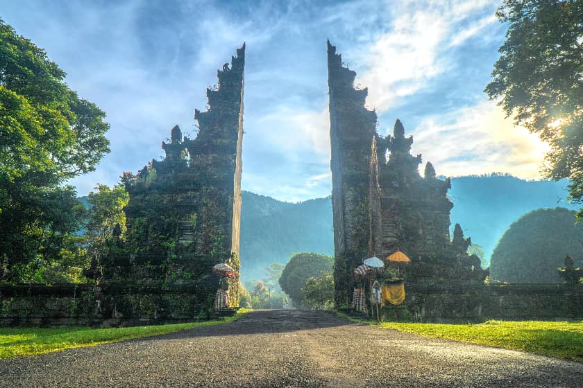 Viaggiare per ritrovare se stessi nell'isola di Bali